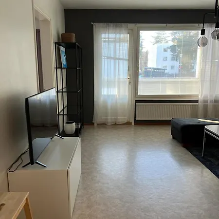 Maeyraenkadun Kolmio Apartment
