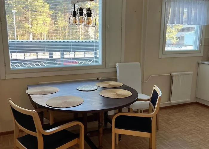 Maeyraenkadun Kolmio דירה